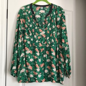 Used peasant style top